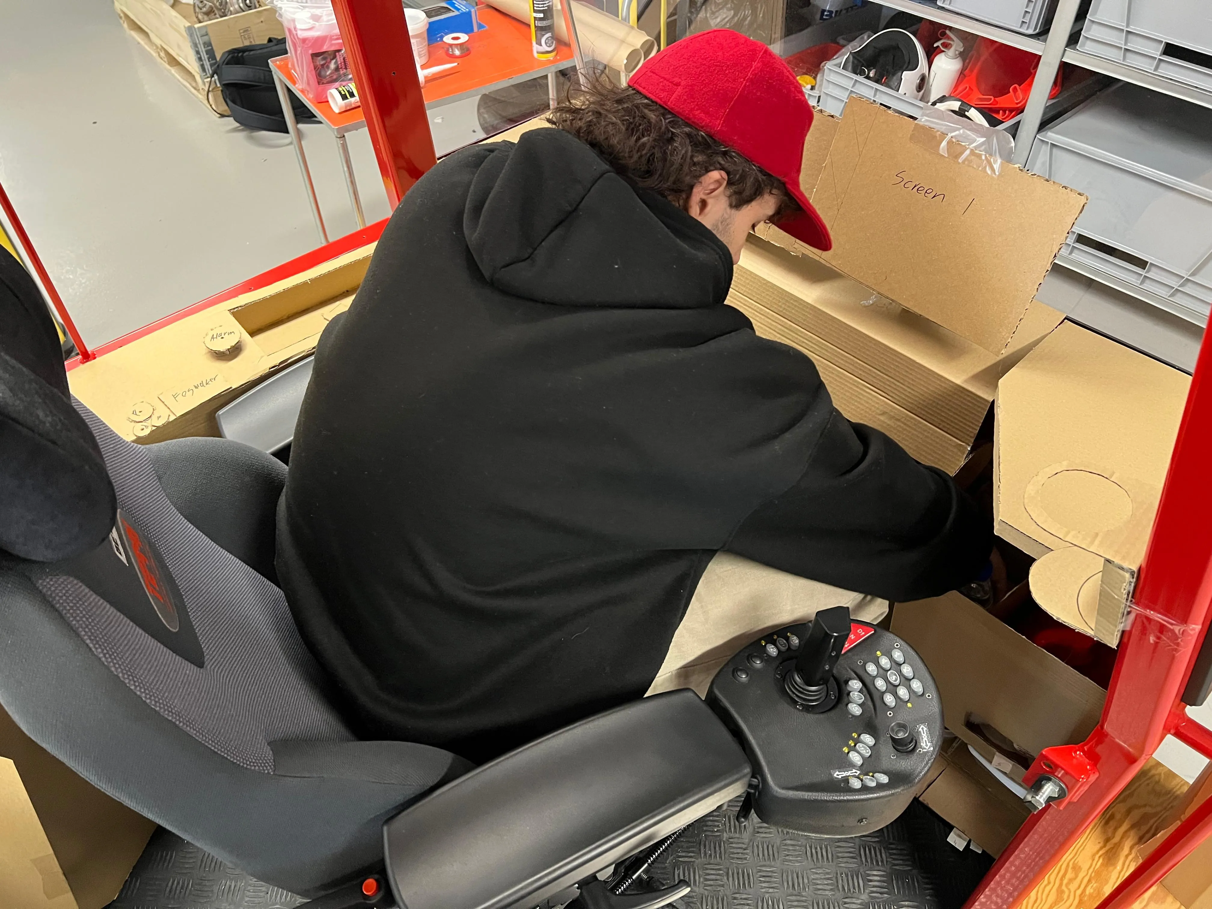 Carry the Forest: Designing a Bag for Forestry Machine Operators